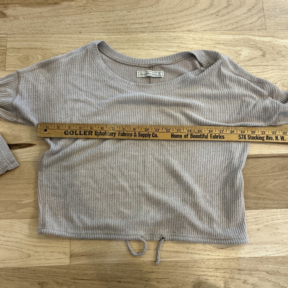 Abercrombie & Fitch Vintage Y2K Ribbed Crop Top Size Medium - Picture 3 of 4